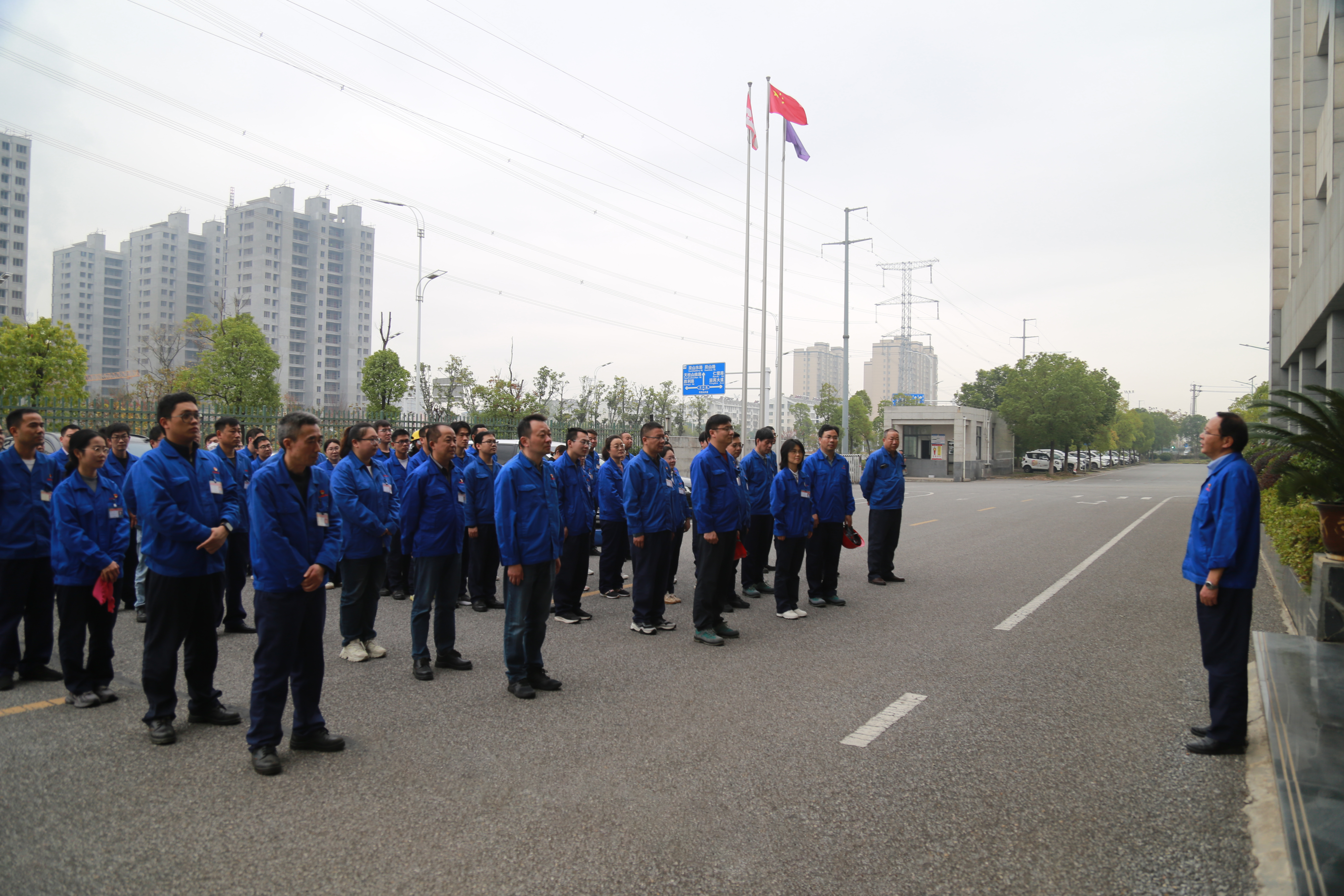 6.吴海曙作消防应急与分散演练总结.JPG 6.吴海曙作消防应急与分散演练总结.JPG